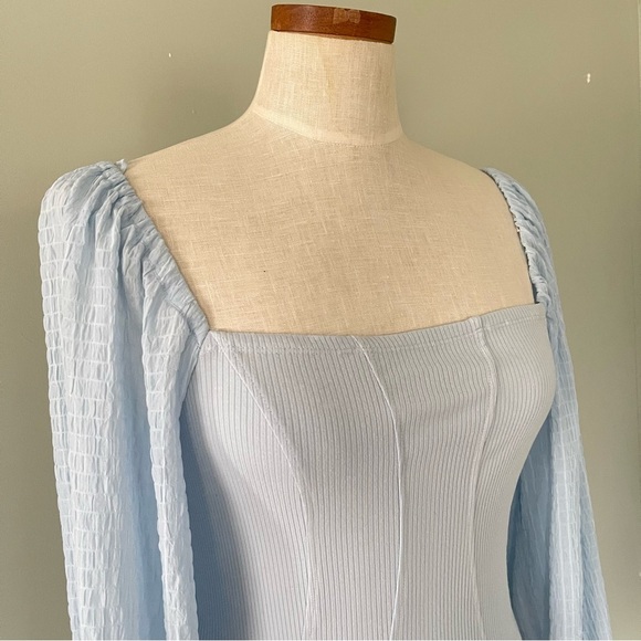 Urban Outfitters Light Blue top NWT size Large - Picture 2 of 6